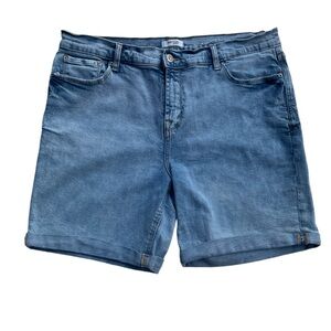 KENSIE WOMENS RETEO DENIM BLUE JEAN LIGHT WASH SHORTS SIZE 14